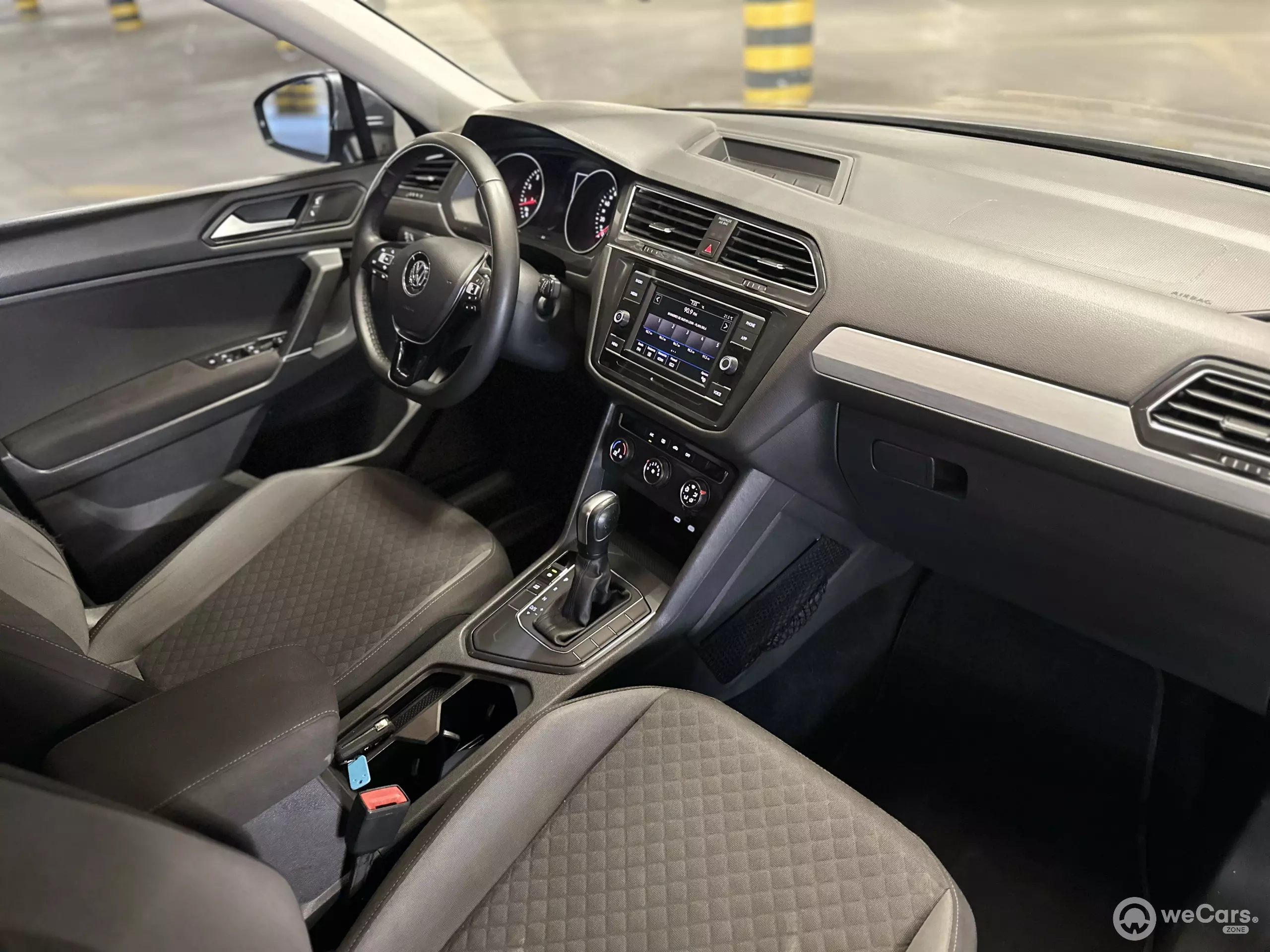 Volkswagen Tiguan VUD