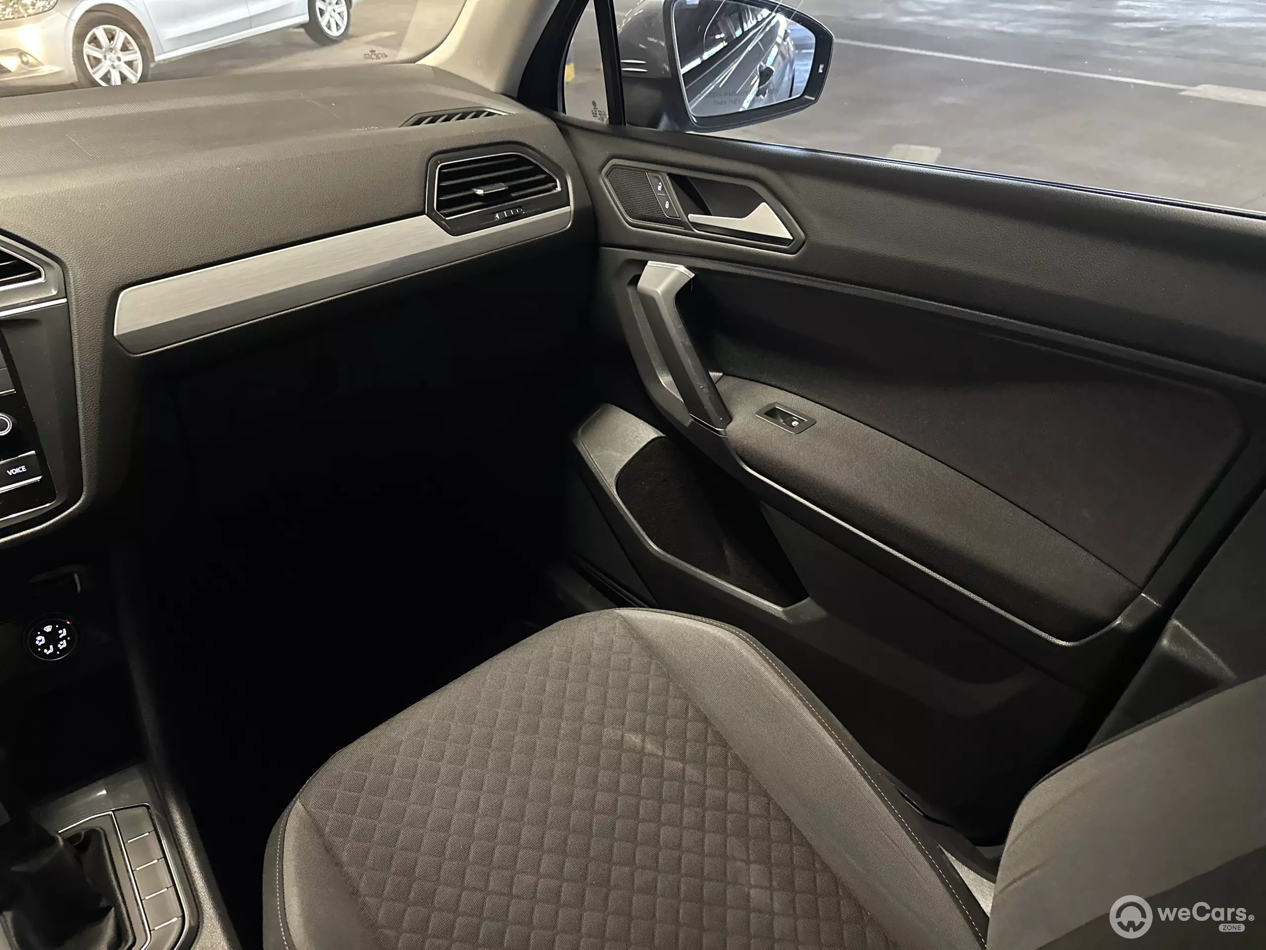 Volkswagen Tiguan VUD
