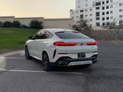BMW X6 VUD 2020