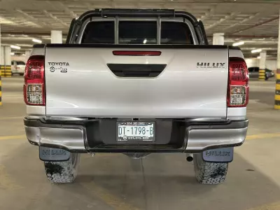 Toyota Hilux Pick-Up 2021
