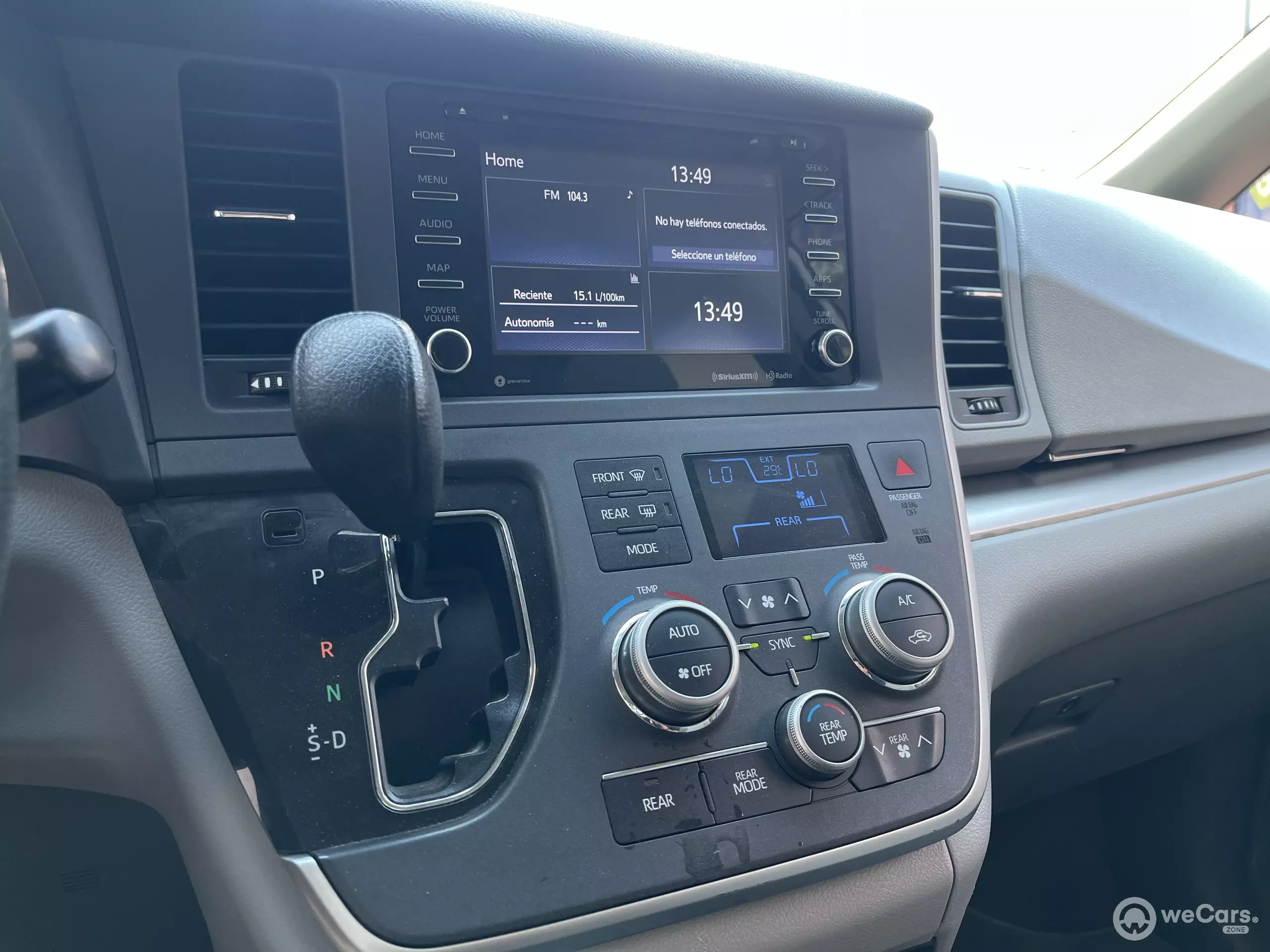 Toyota Sienna Minivan