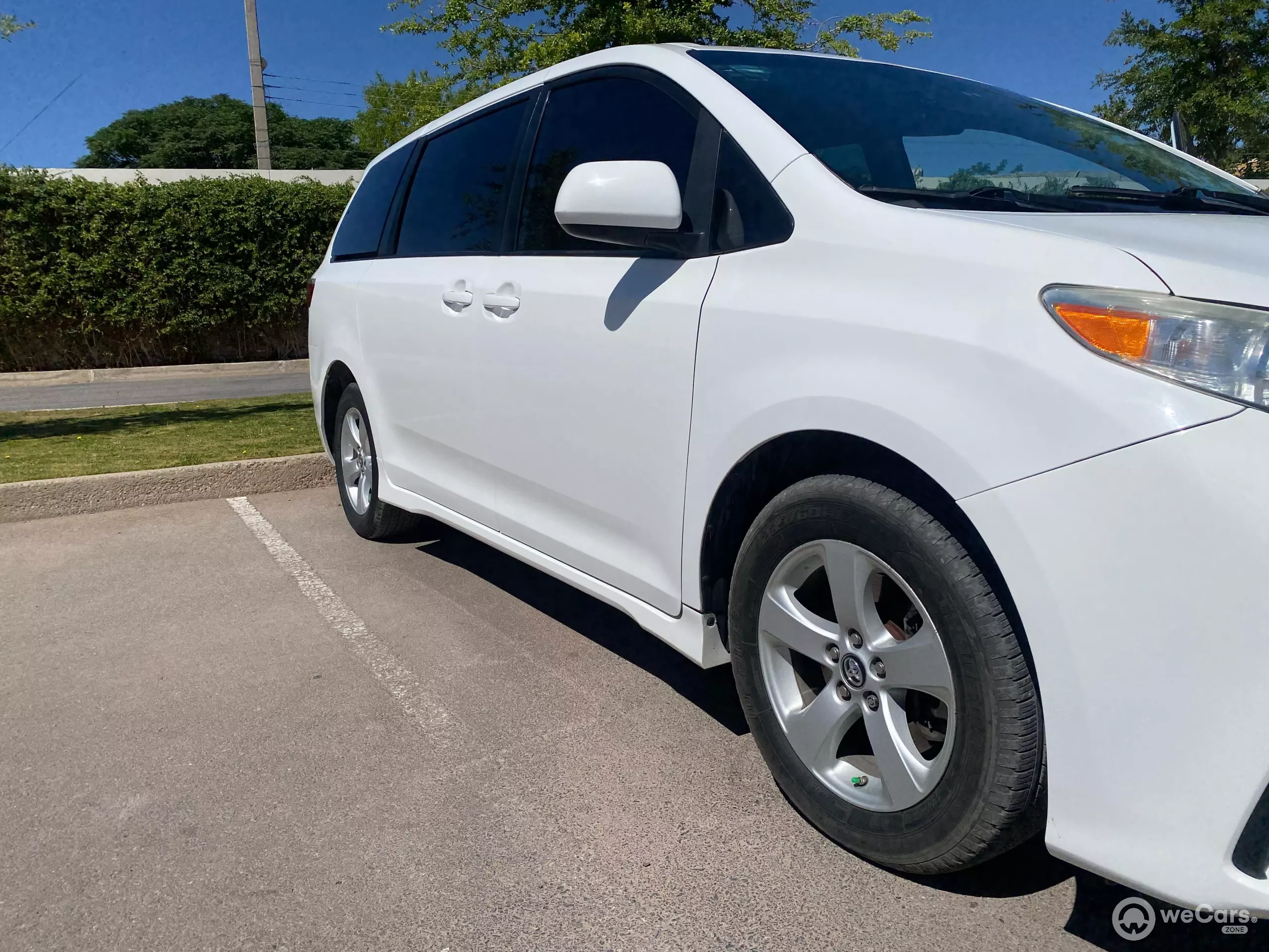 Toyota Sienna Minivan