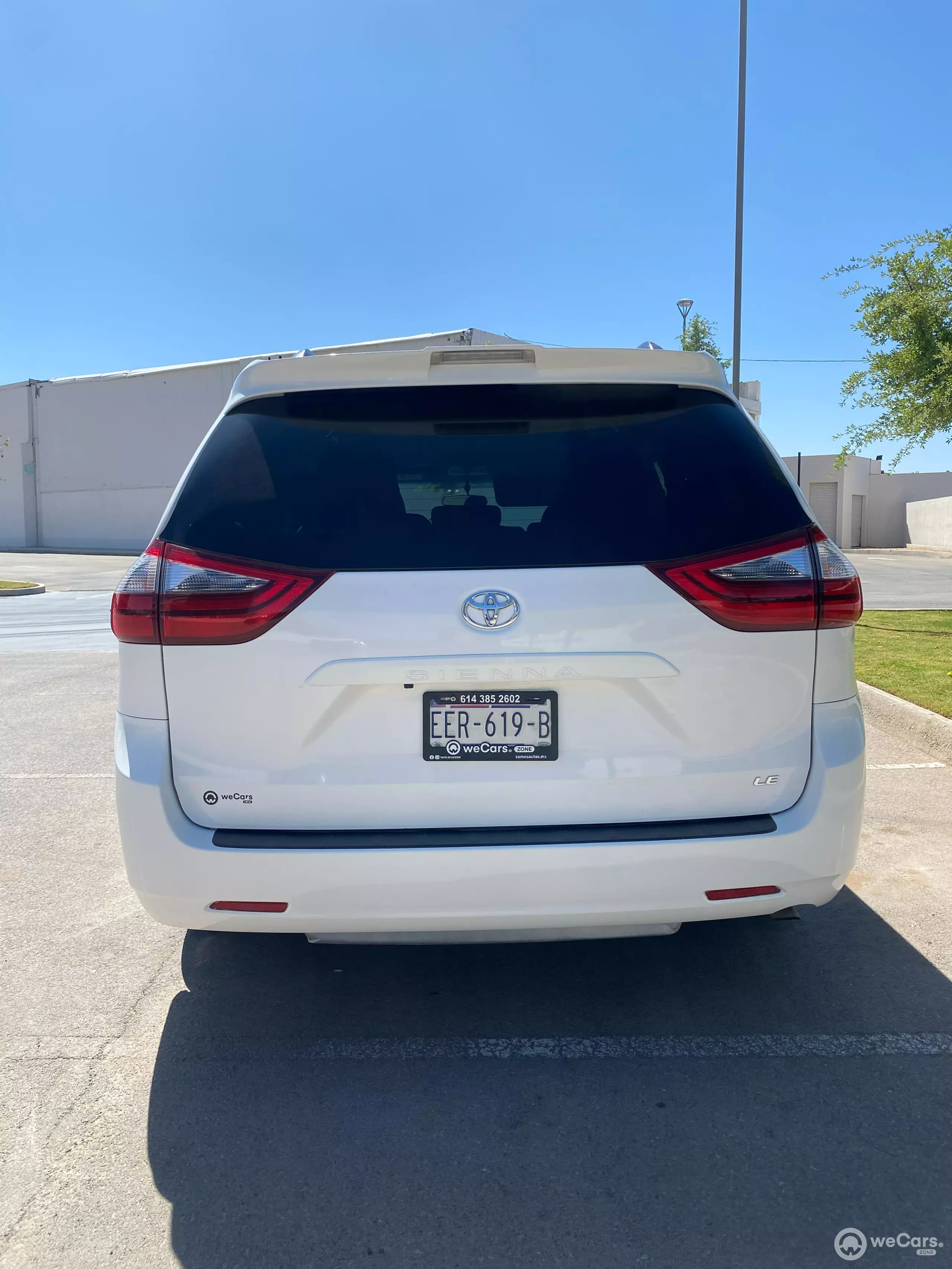 Toyota Sienna Minivan