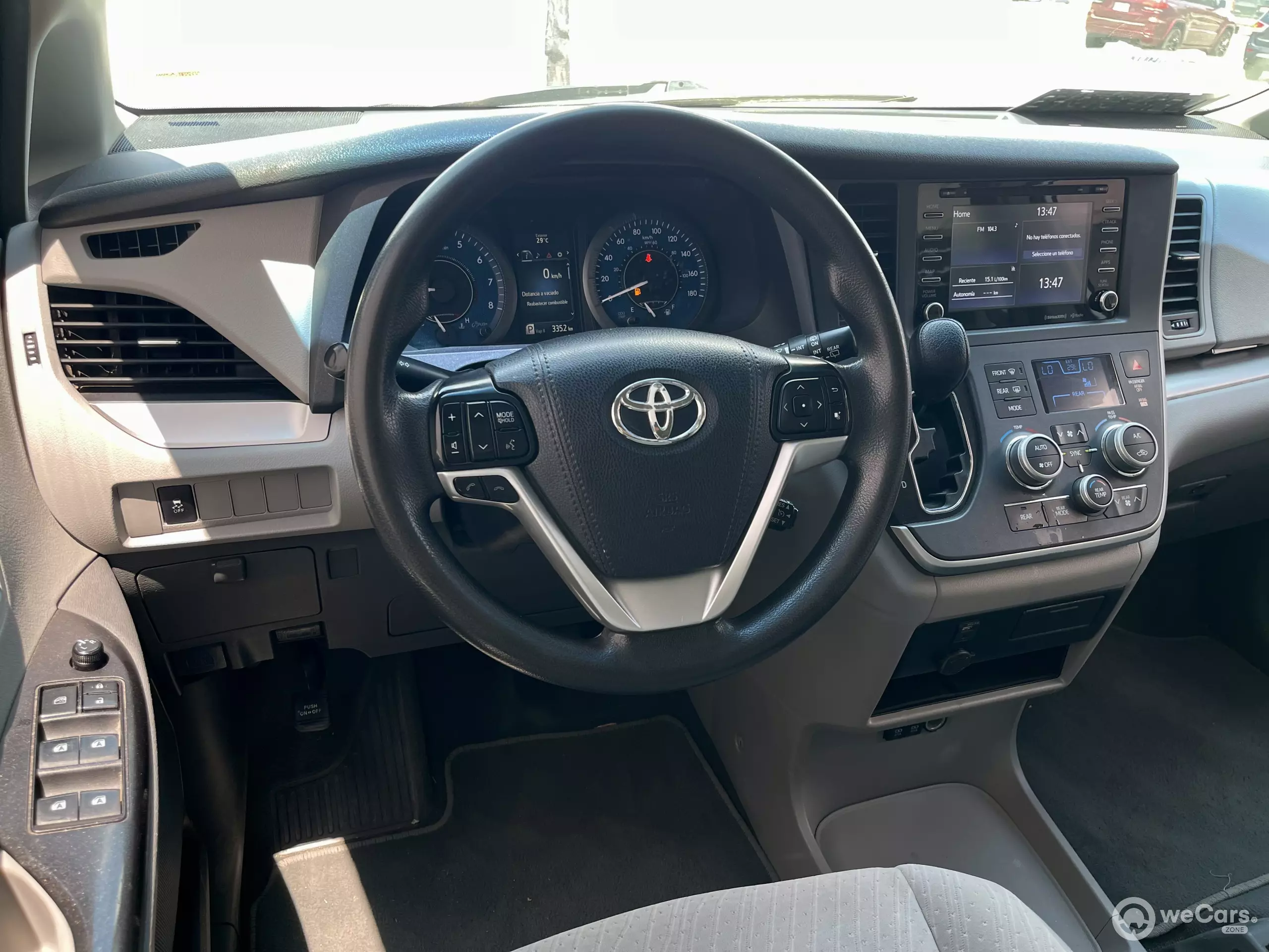 Toyota Sienna Minivan