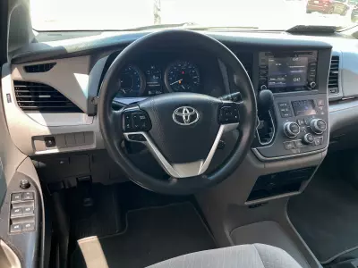 Toyota Sienna Minivan 2020