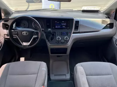 Toyota Sienna Minivan 2020
