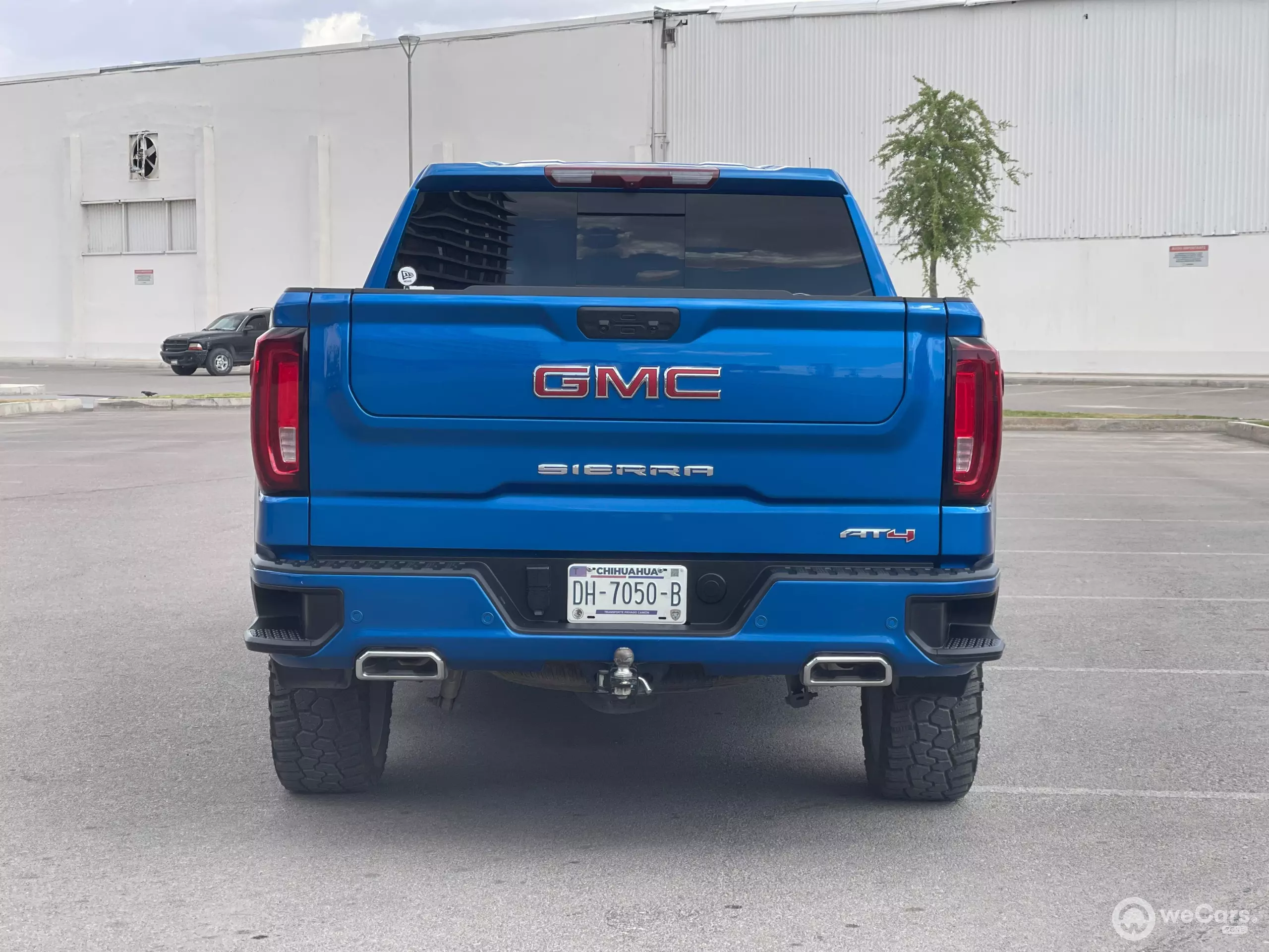 GMC Sierra Pick-Up