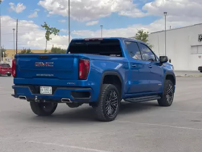 GMC Sierra Pick-Up 2023