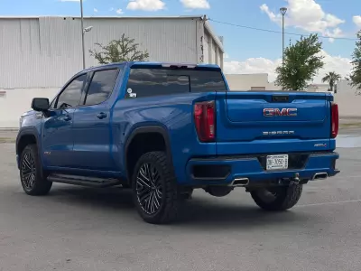 GMC Sierra Pick-Up 2023