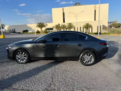 Mazda Mazda 3 2022