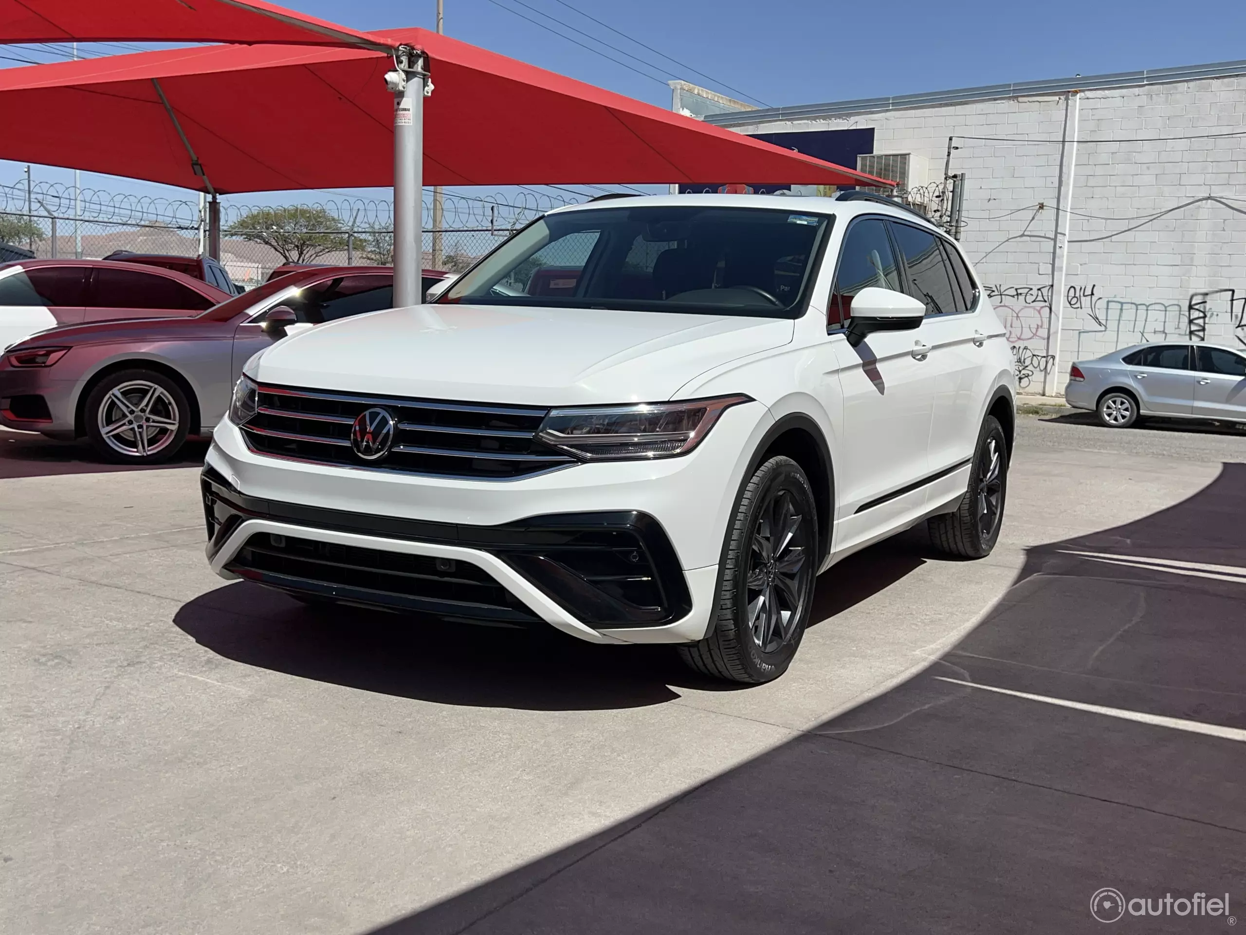 Volkswagen Tiguan VUD