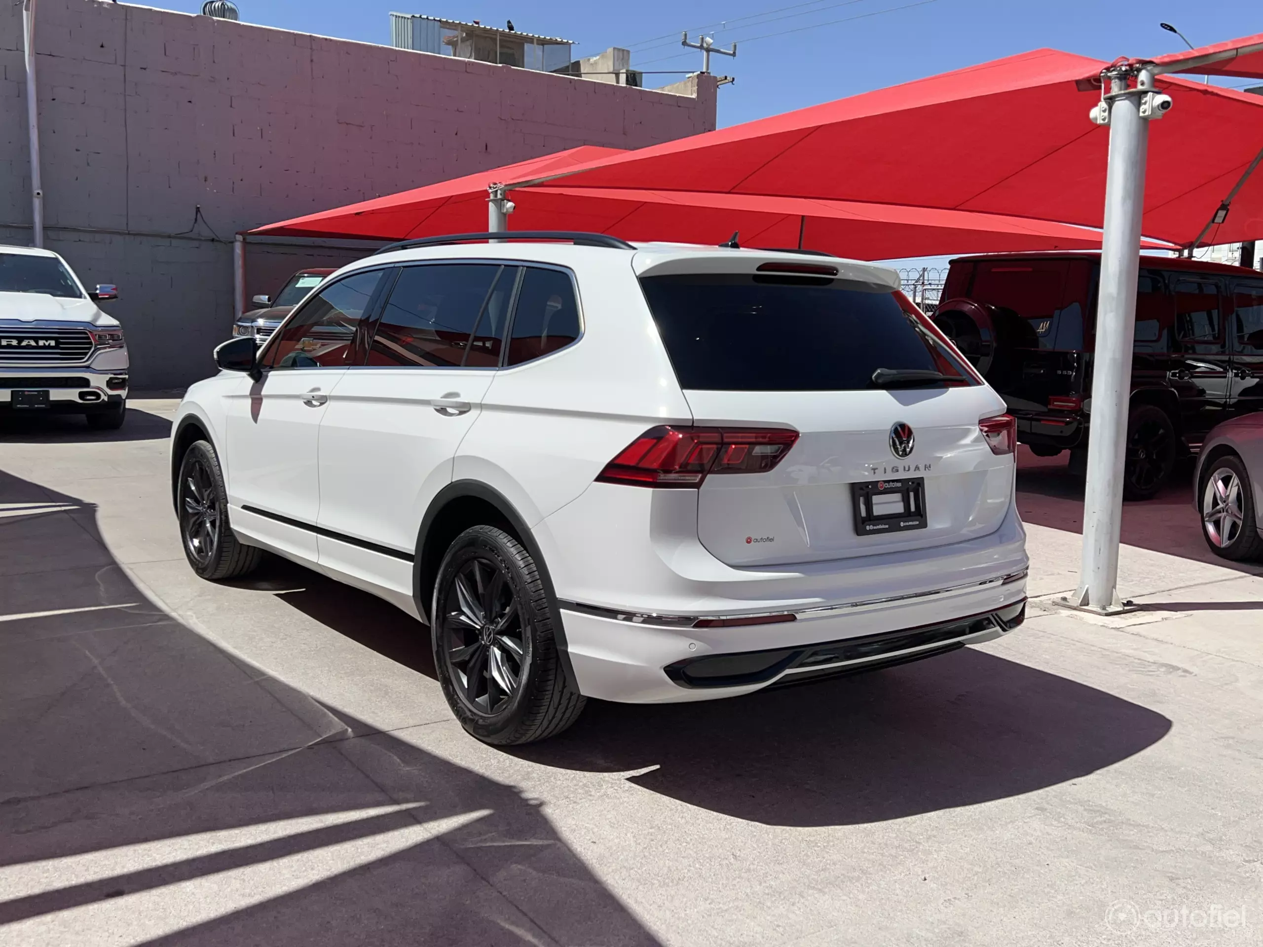 Volkswagen Tiguan VUD