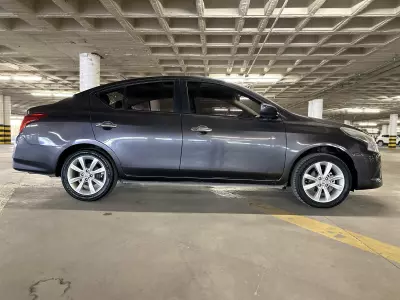 Nissan Versa 2016