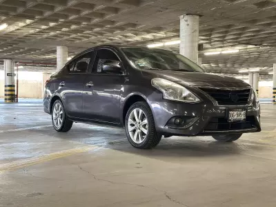 Nissan Versa 2016