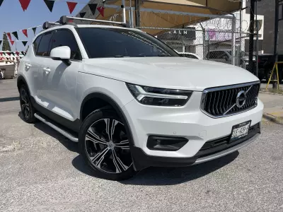 Volvo XC40 VUD 2022