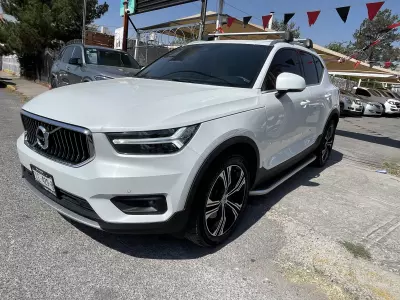 Volvo XC40 VUD 2022