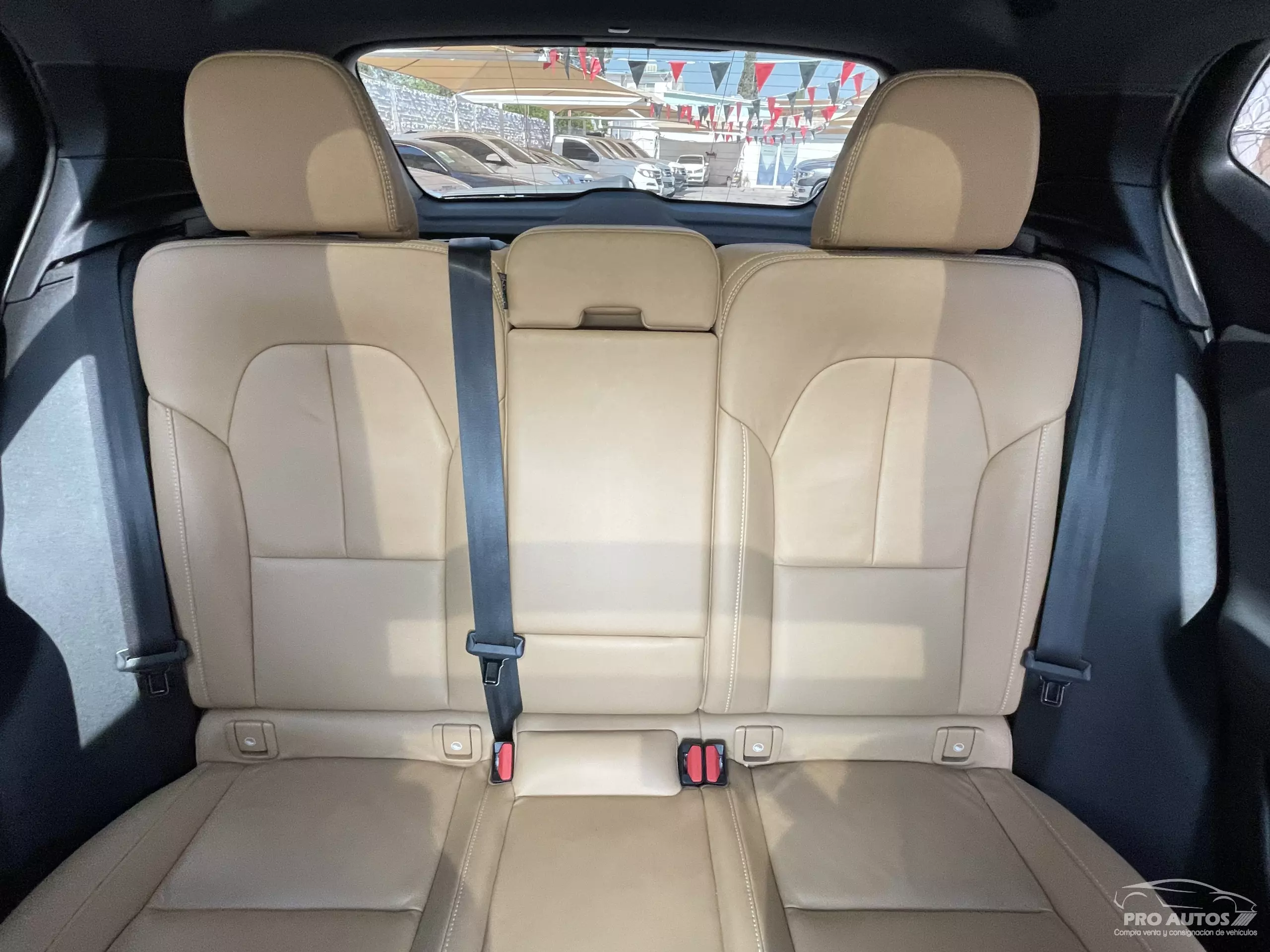 Volvo XC40 VUD