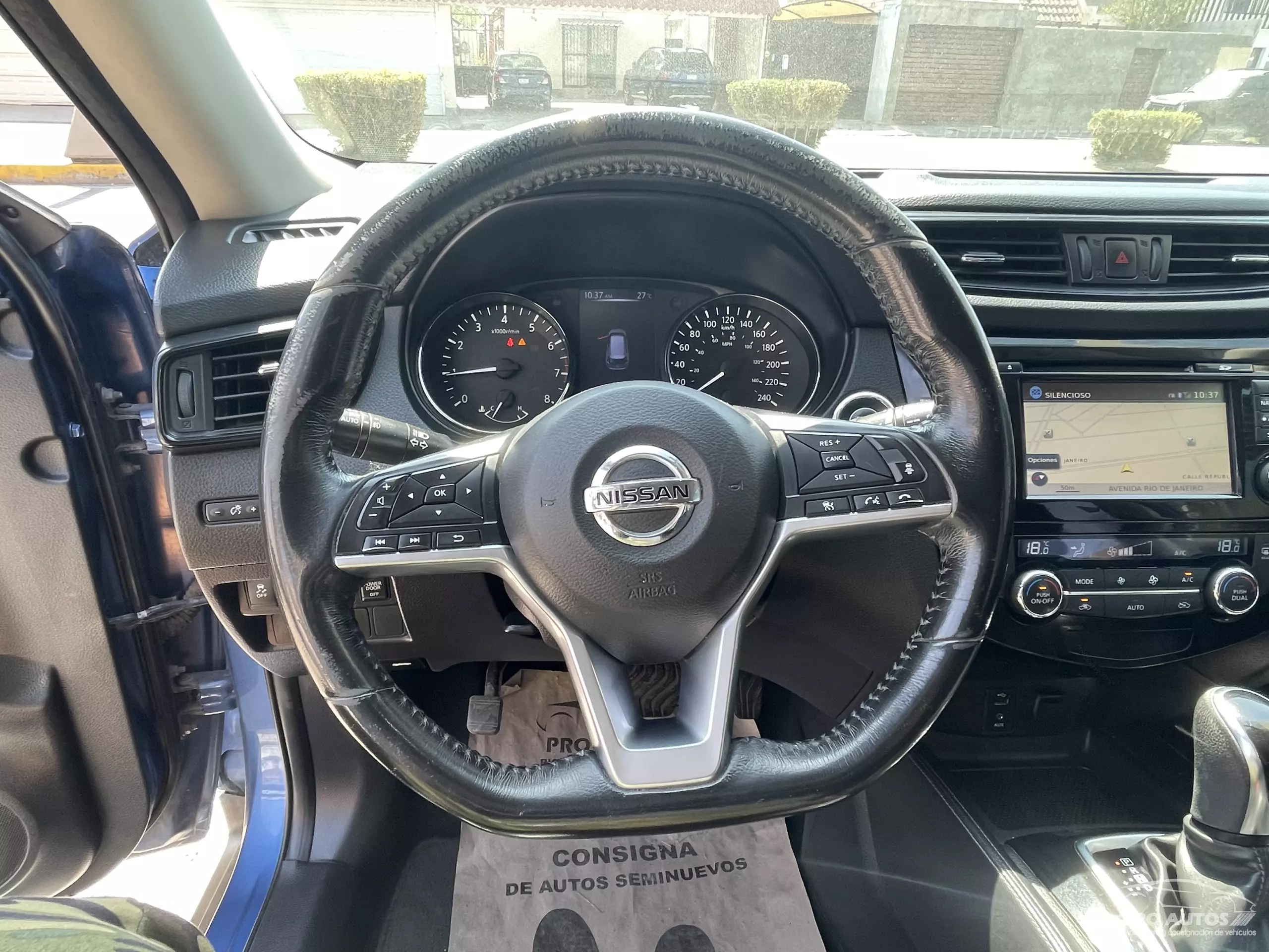 Nissan X-Trail VUD