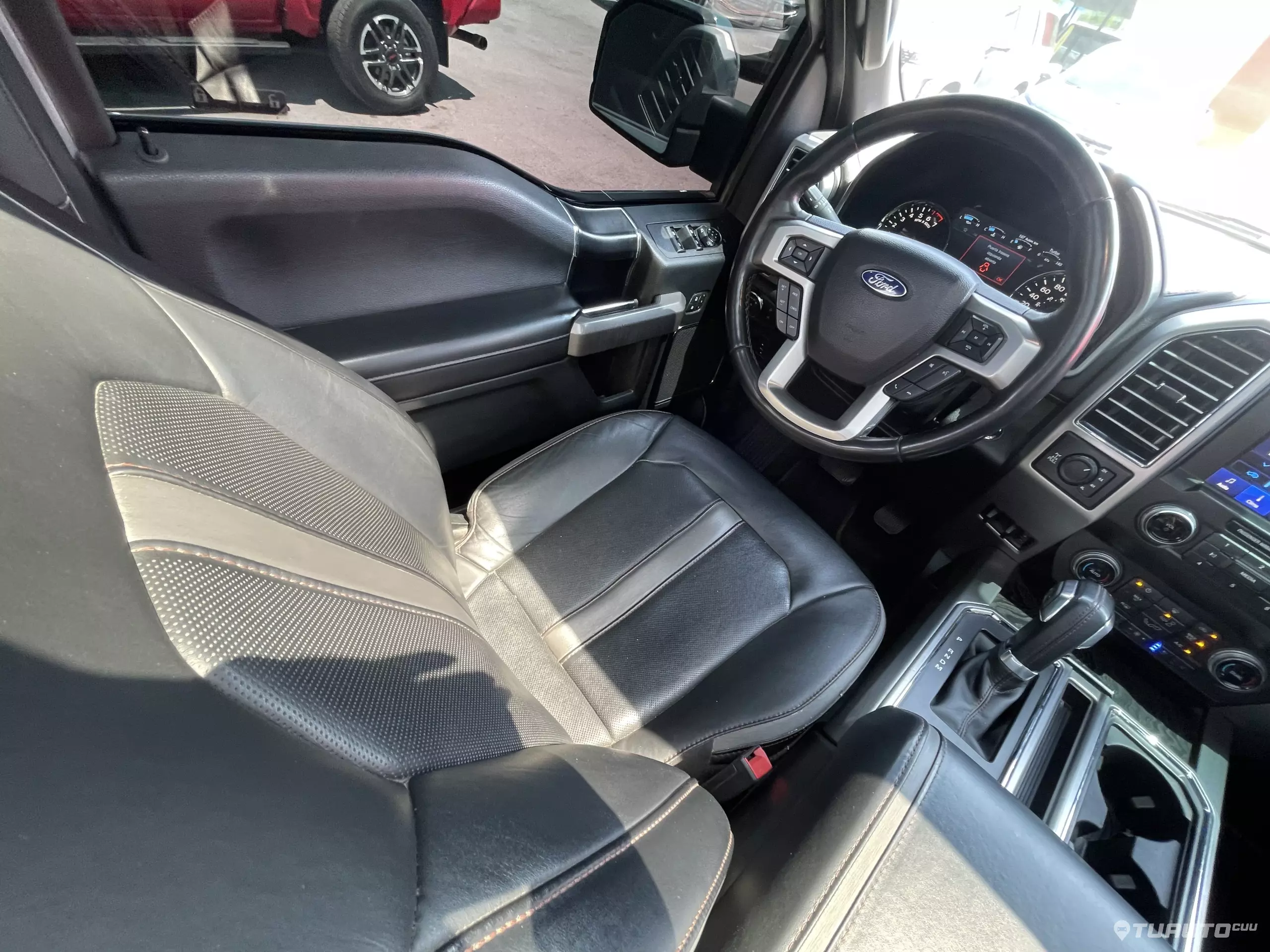 Ford Lobo Pick-Up