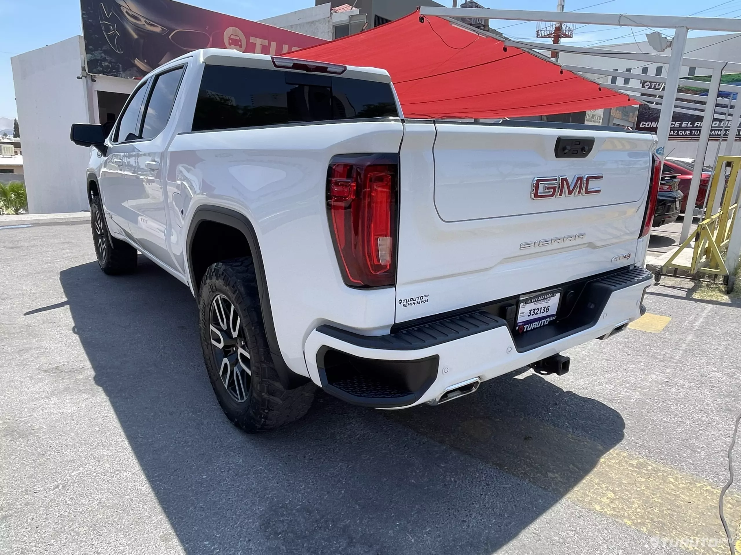 GMC Sierra Pick-Up 4x4