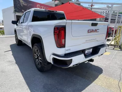 GMC Sierra Pick-Up 4x4 2023