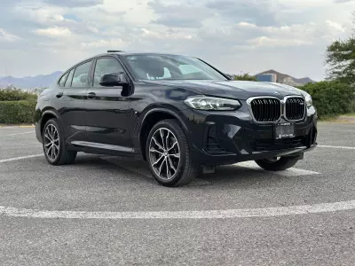 BMW X4 VUD 2022