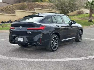 BMW X4 VUD 2022