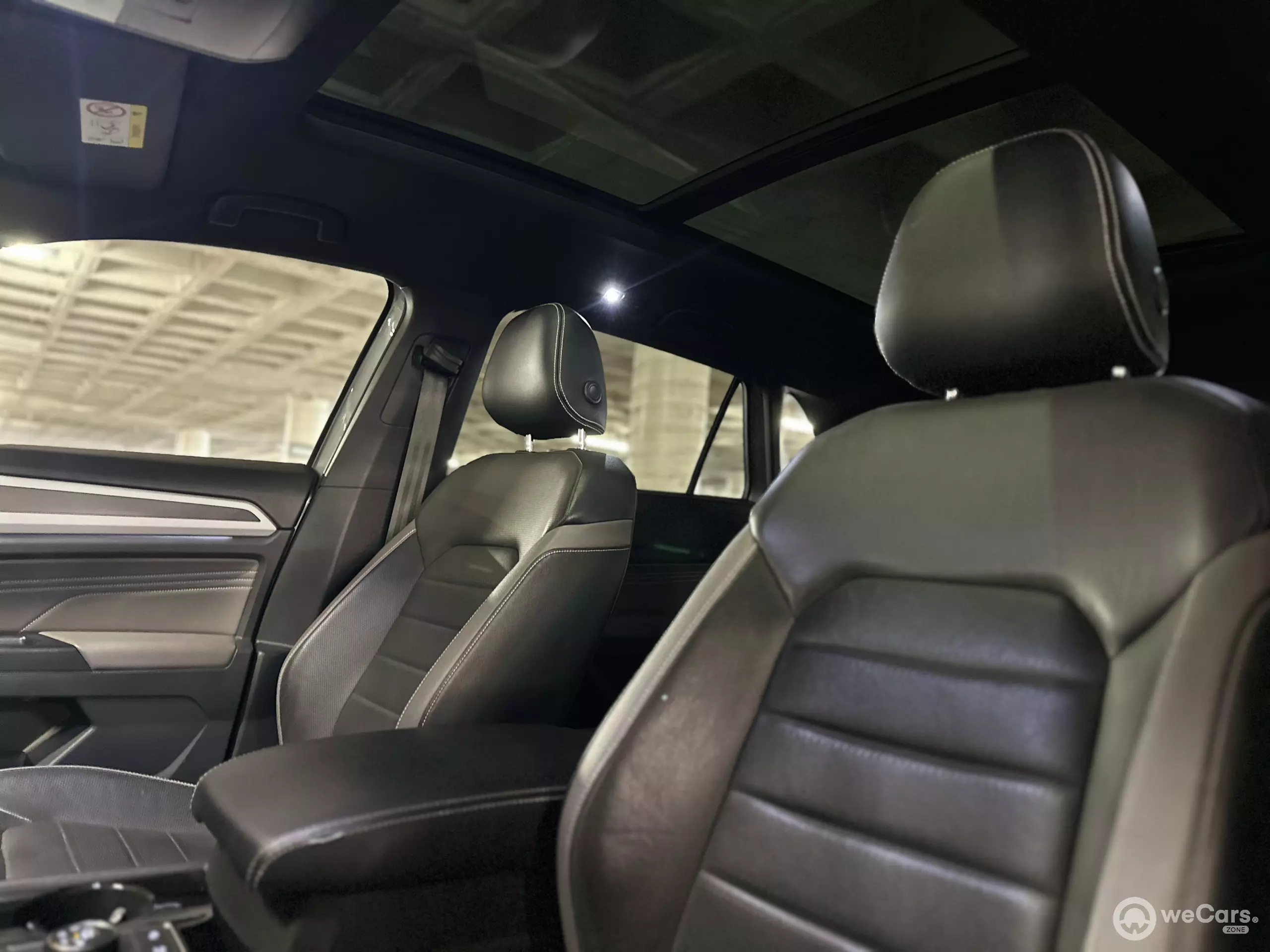 Volkswagen Cross Sport VUD