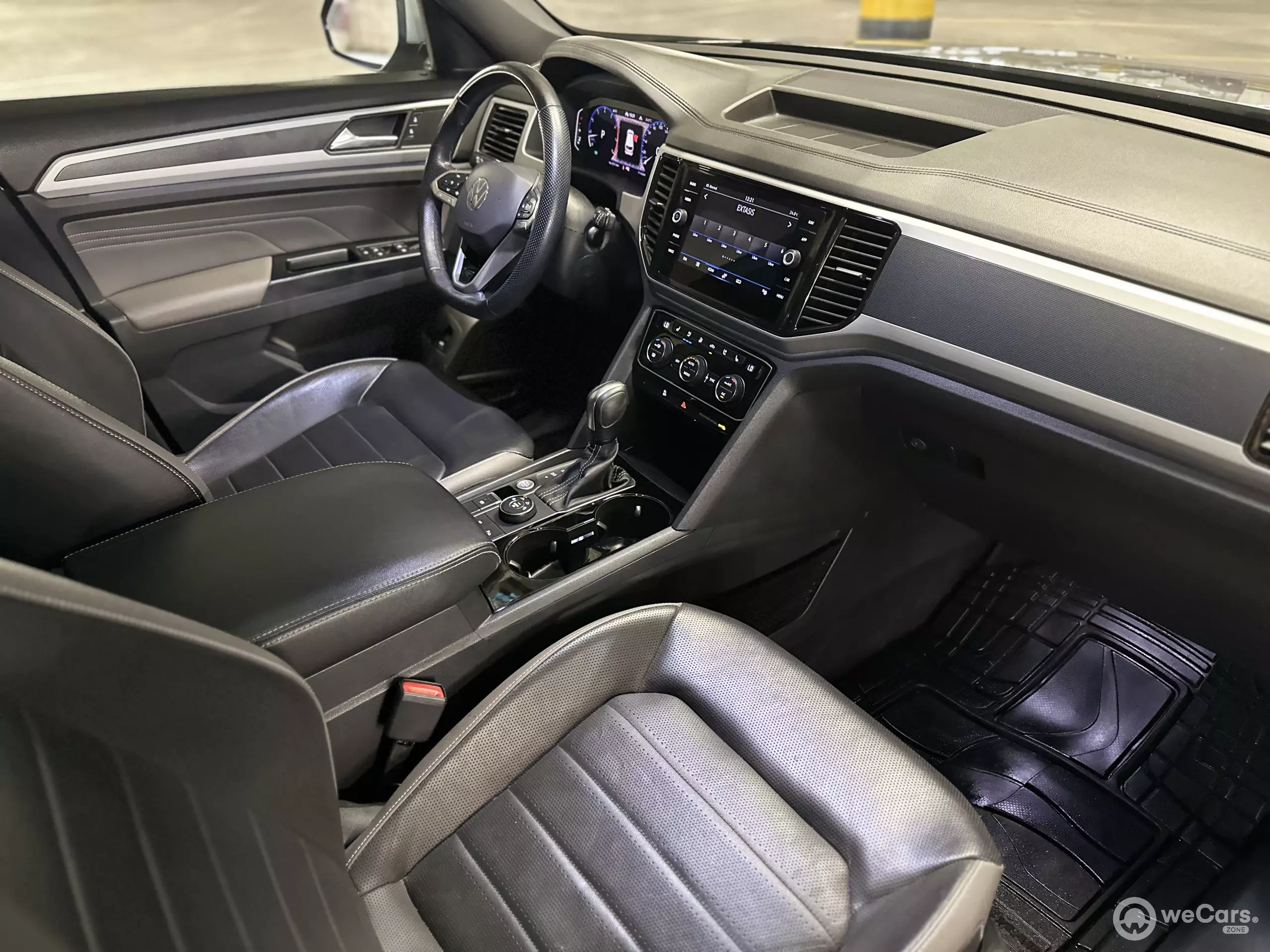Volkswagen Cross Sport VUD