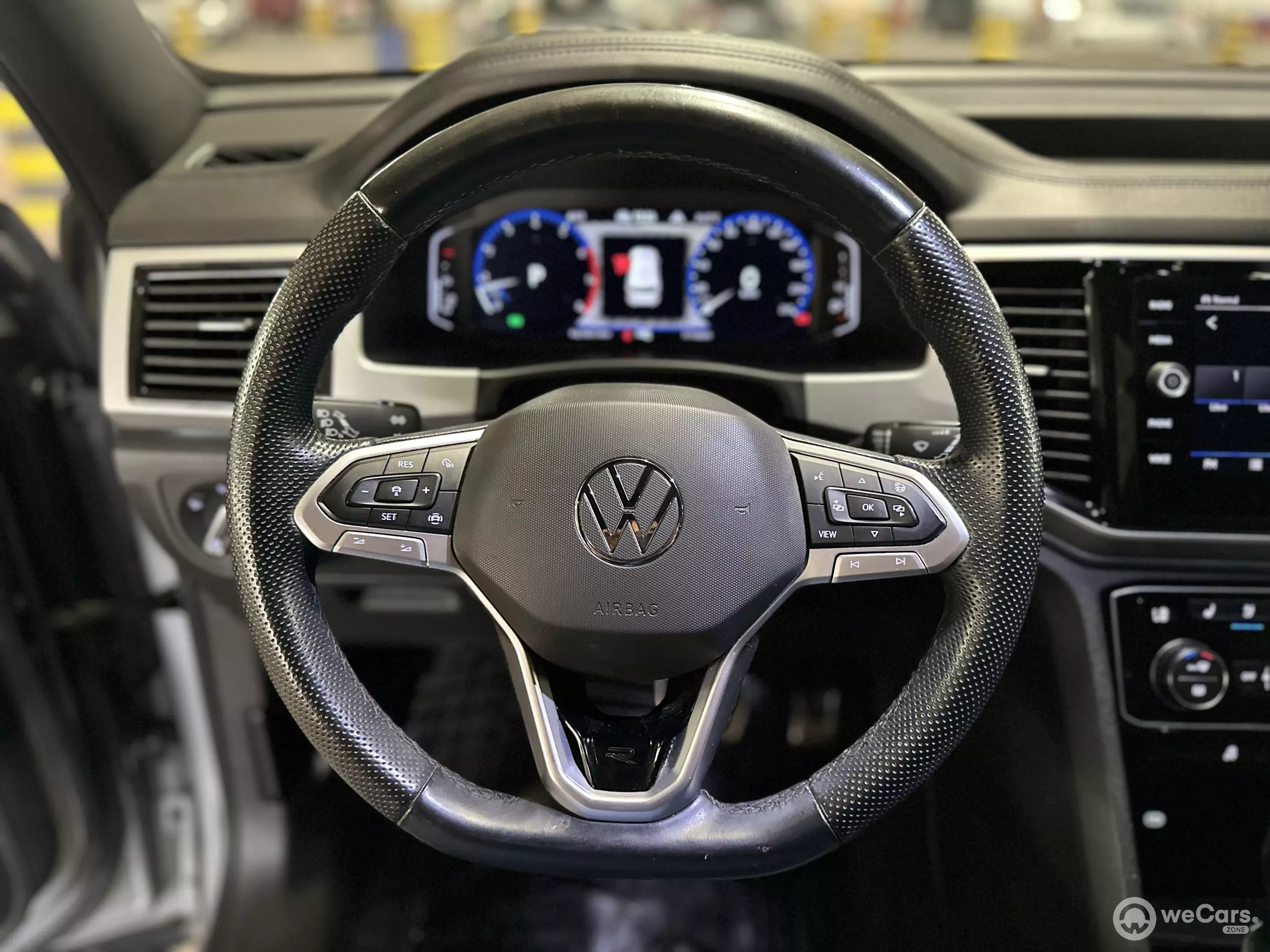 Volkswagen Cross Sport VUD