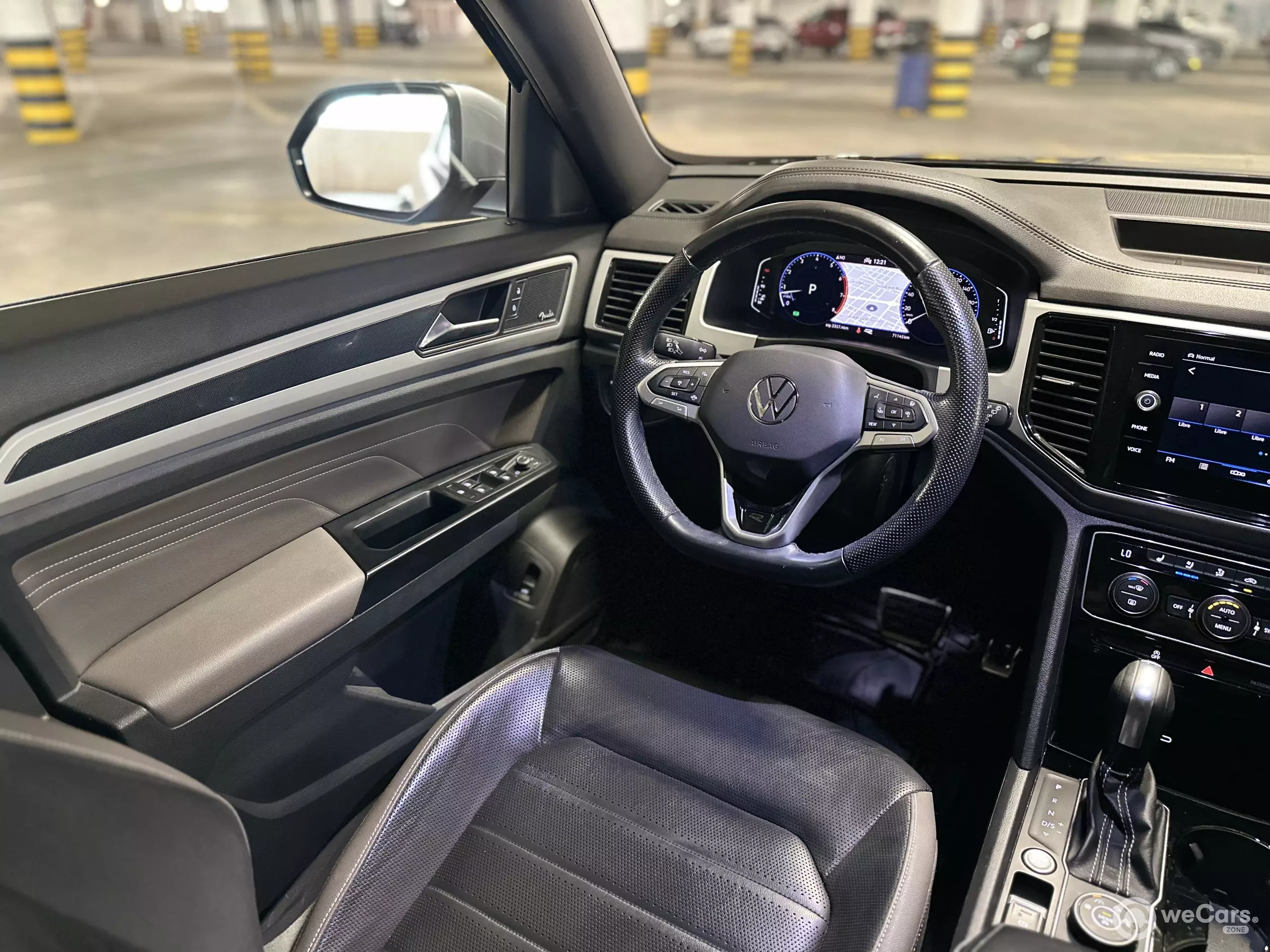 Volkswagen Cross Sport VUD