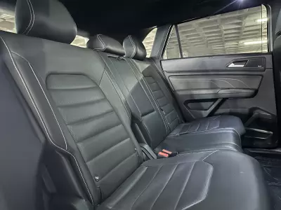 Volkswagen Cross Sport VUD 2021