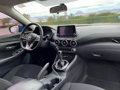 Nissan Sentra 2023