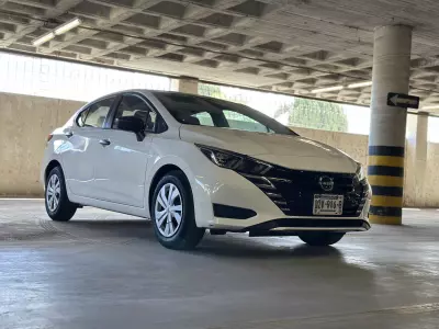 Nissan Versa 2023