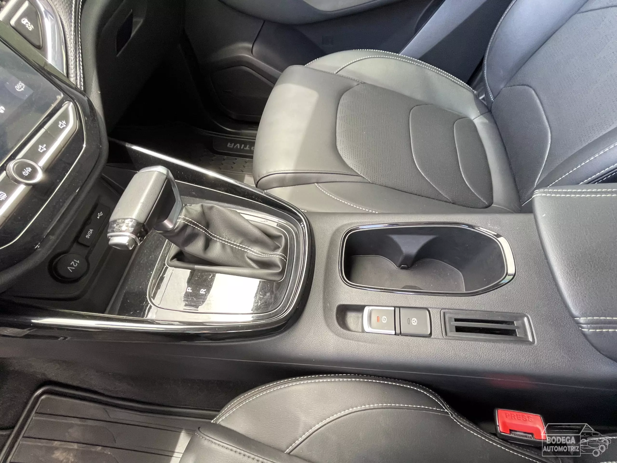 Chevrolet Captiva VUD