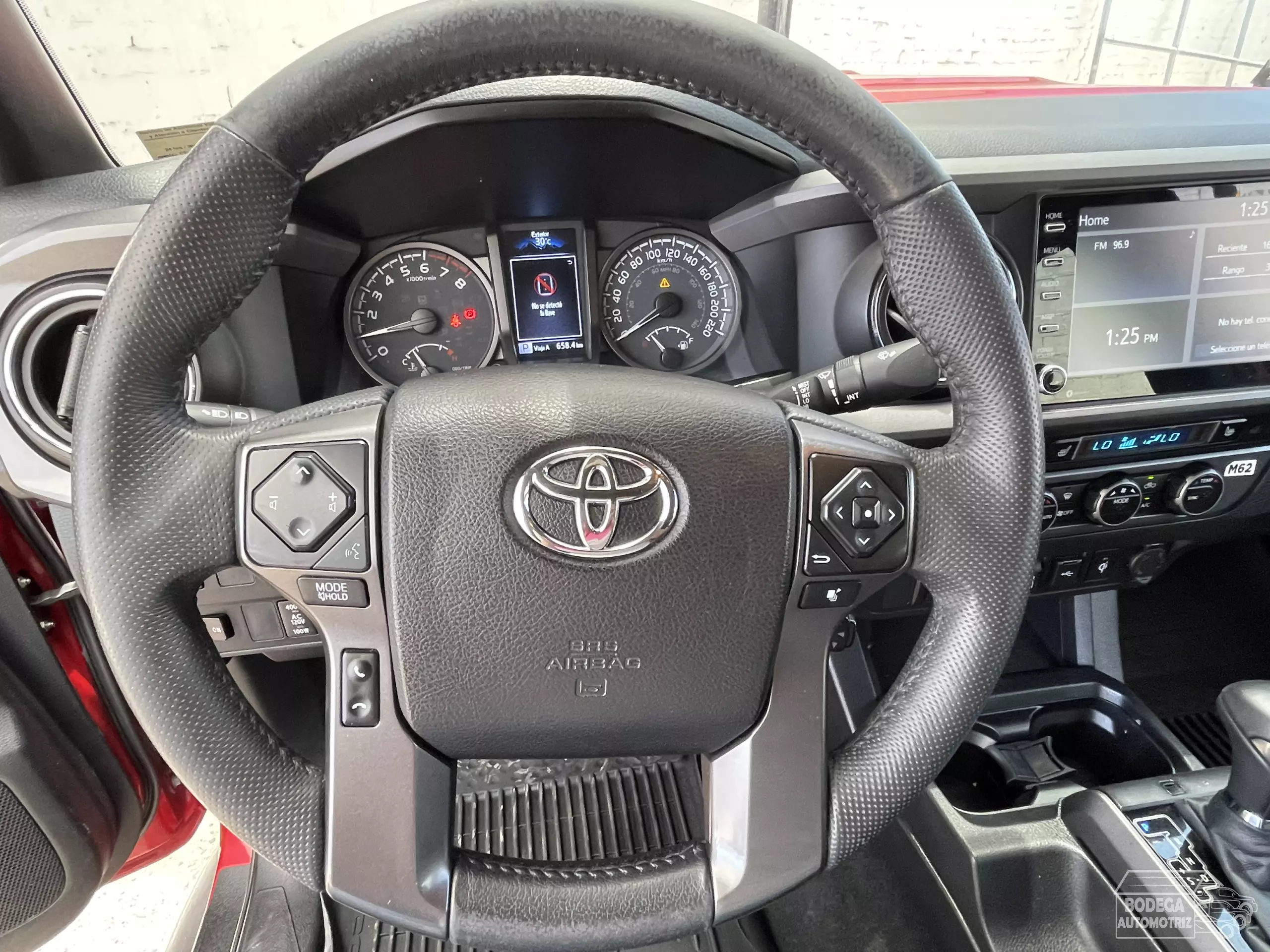 Toyota Tacoma Pick-Up