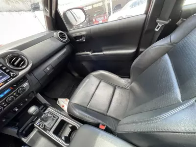 Toyota Tacoma Pick-Up 2021