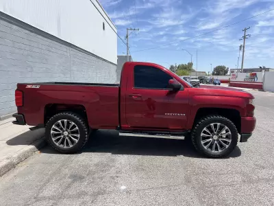 Chevrolet Silverado 2500 y Cheyenne Pick-Up 2018
