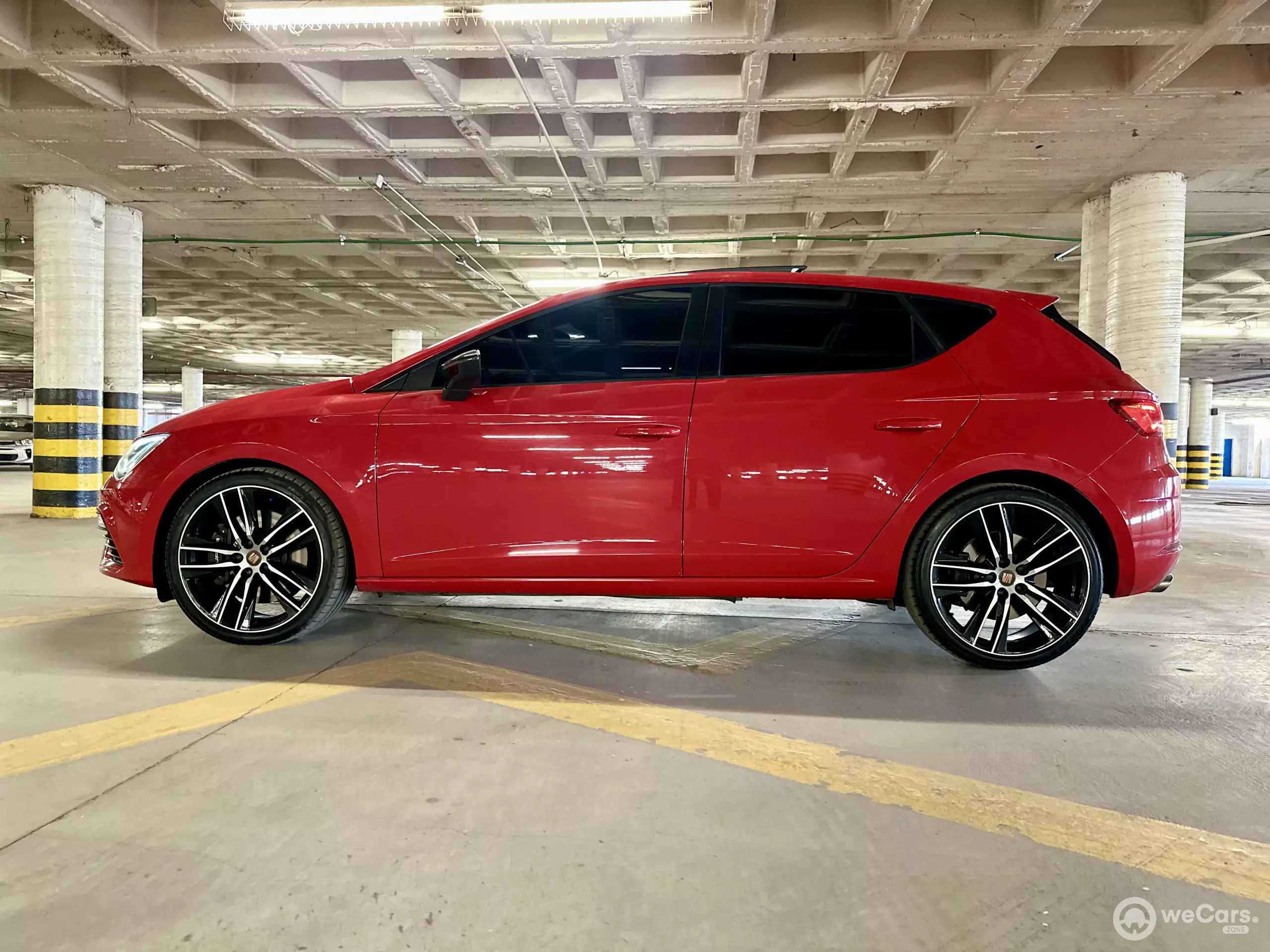 Cupra León