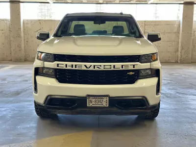 Chevrolet Silverado Pick-Up 2019