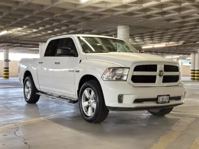Dodge Ram 2500 Pick-Up 2016