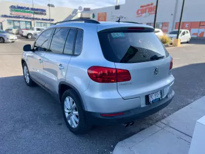 Volkswagen Tiguan VUD 2017