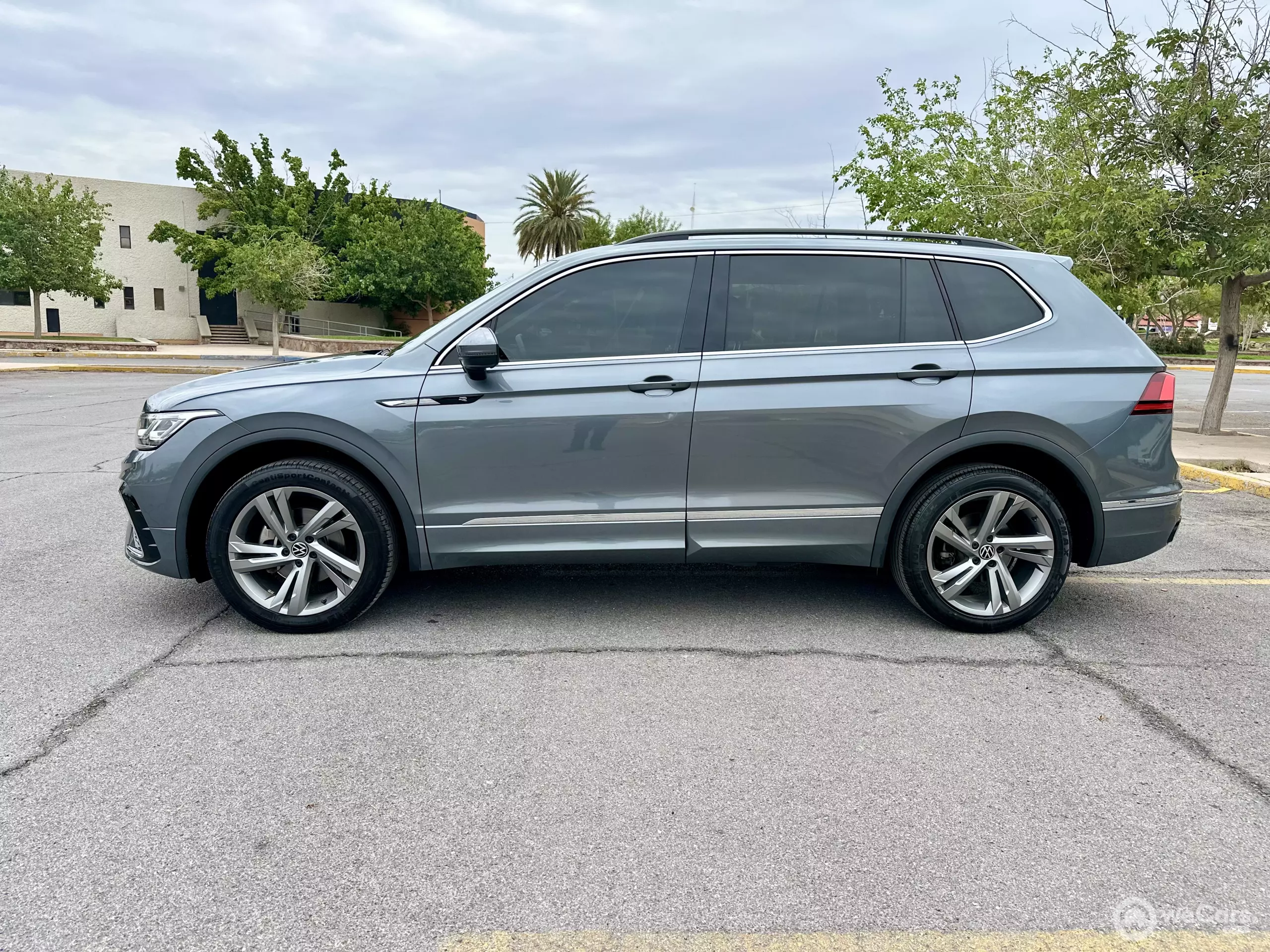 Volkswagen Tiguan VUD