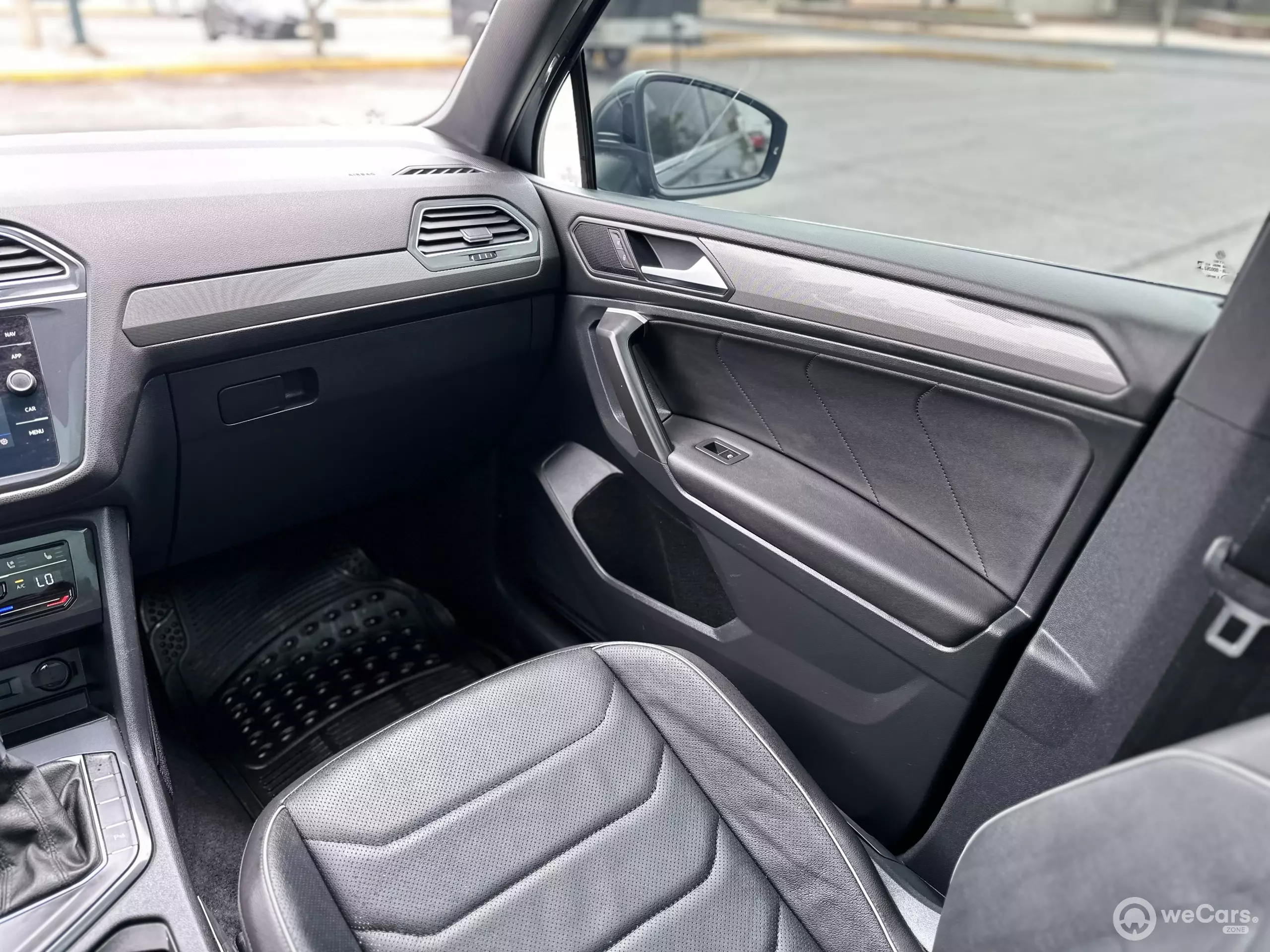 Volkswagen Tiguan VUD