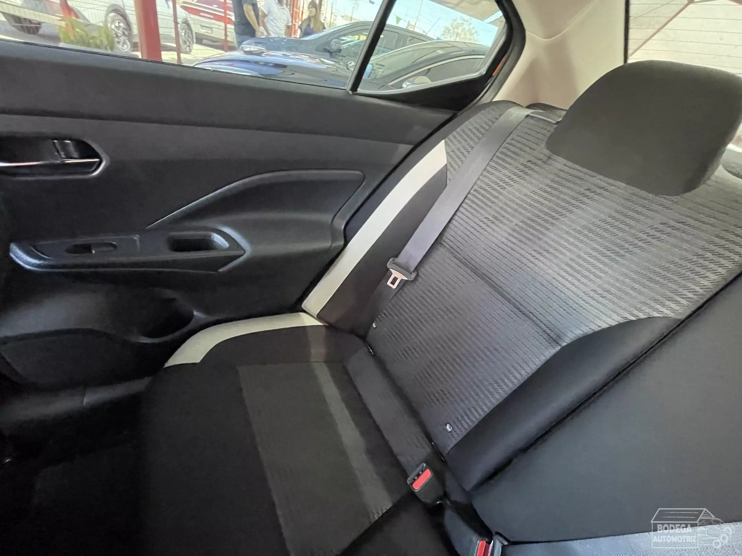 Nissan Versa
