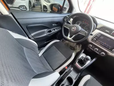 Nissan Versa 2020