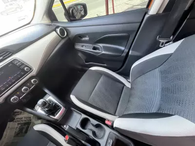 Nissan Versa 2020