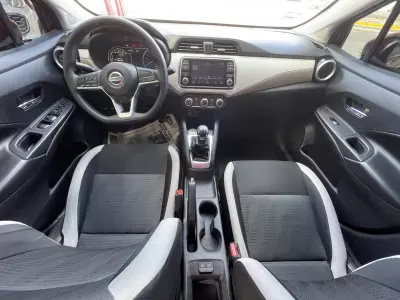 Nissan Versa 2020