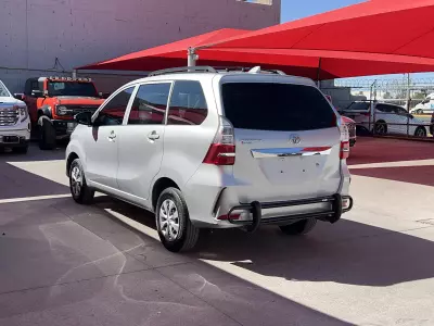 Toyota Avanza Minivan 2021