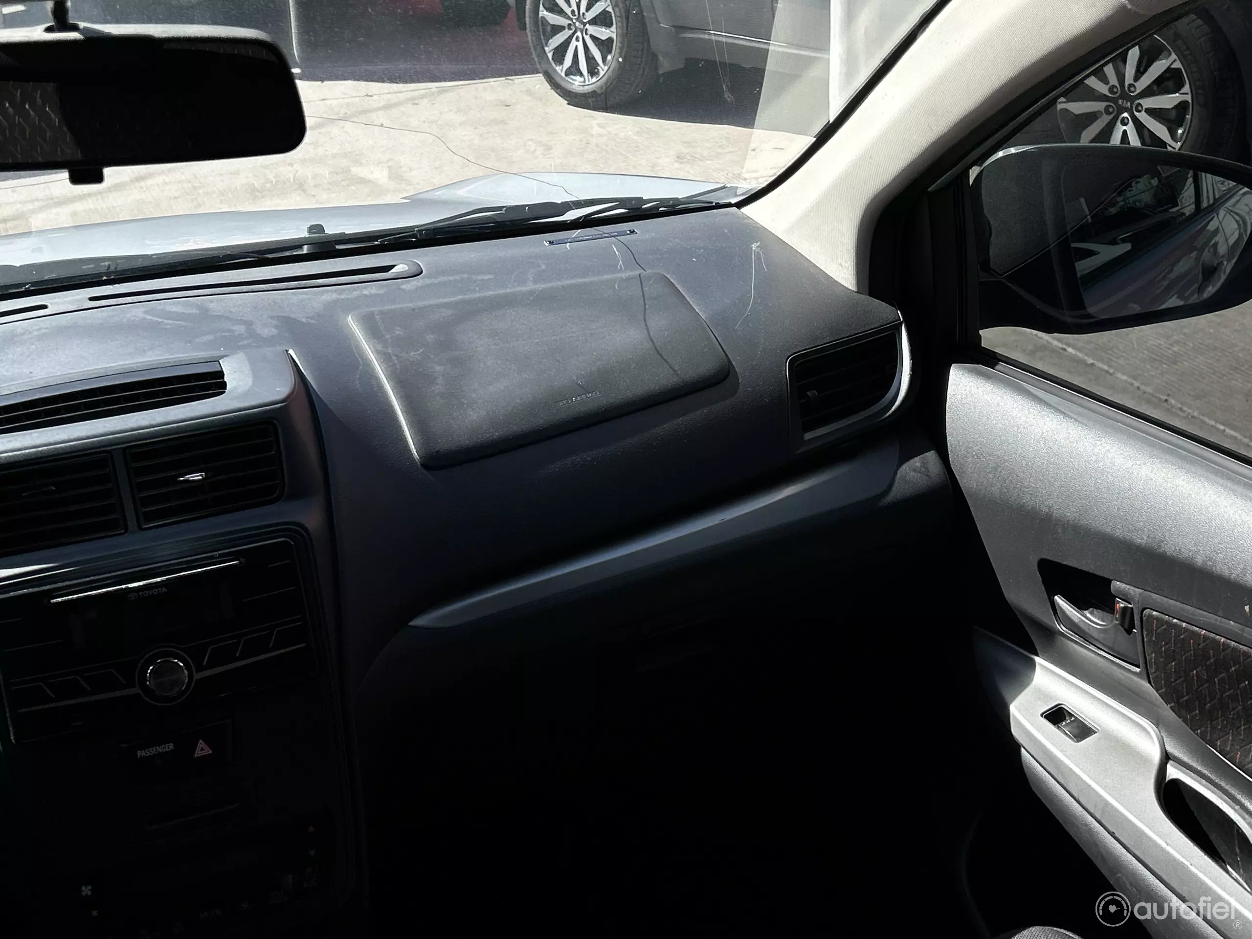 Toyota Avanza Minivan
